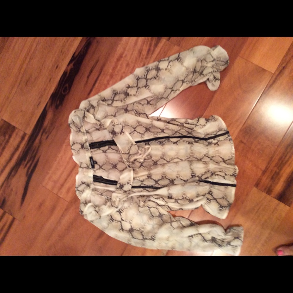 Xoxo sheer top